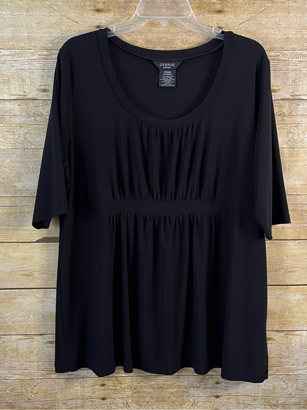 George Women’s Black Scoop Neck Short Sleeve Top with Gathered Front Size 1X EUC